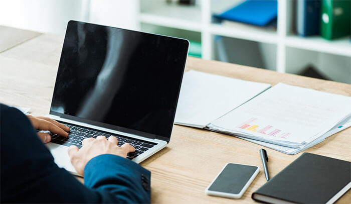 运维总监简历的自我评价怎么写?(图1) 简历攻略